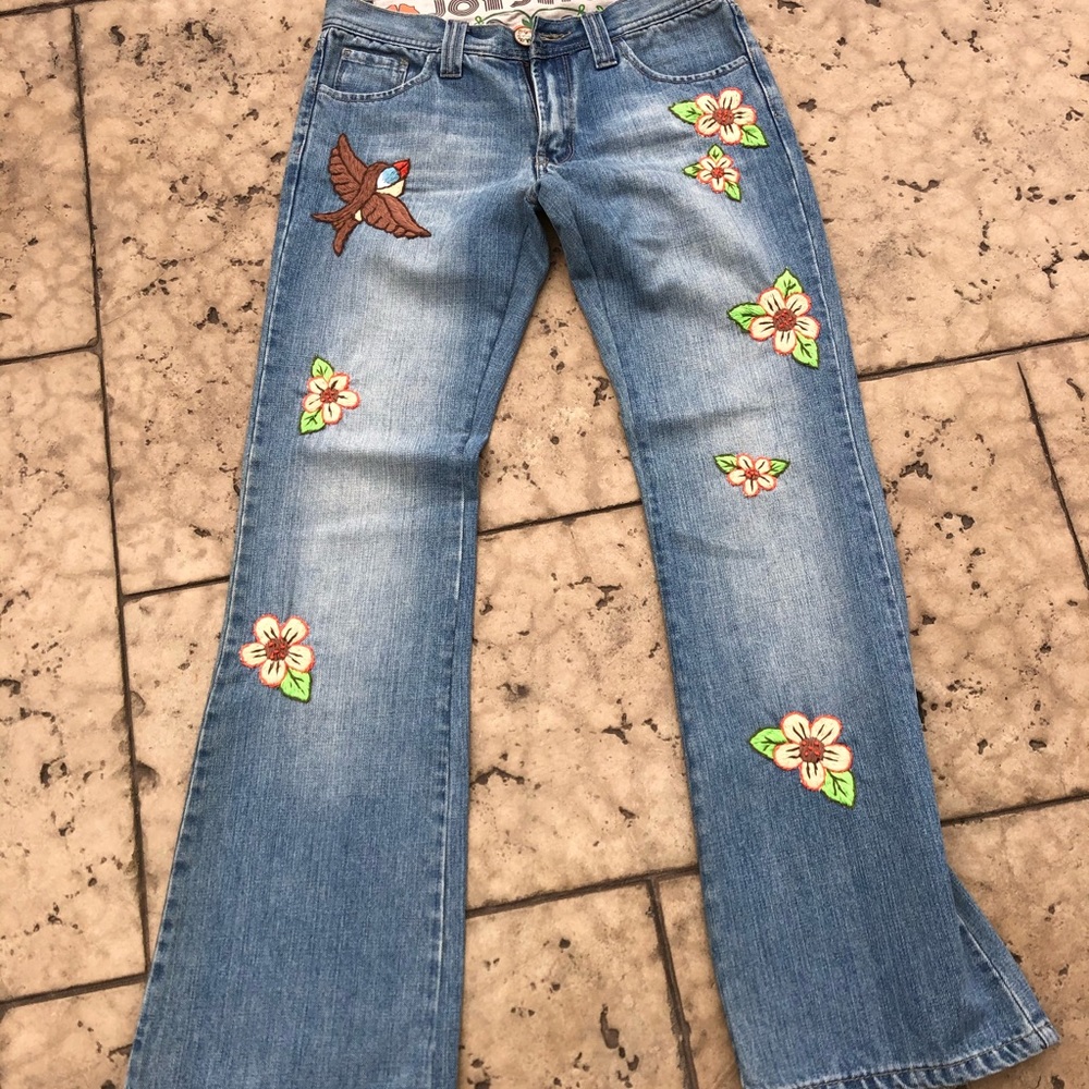Joystick embroidered jeans